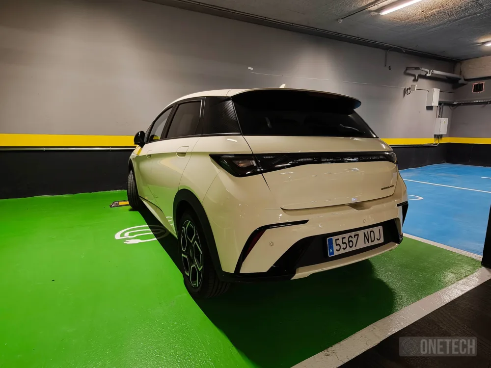 BYD Dolphin 2025, probamos la renovación de este eléctrico urbano compacto