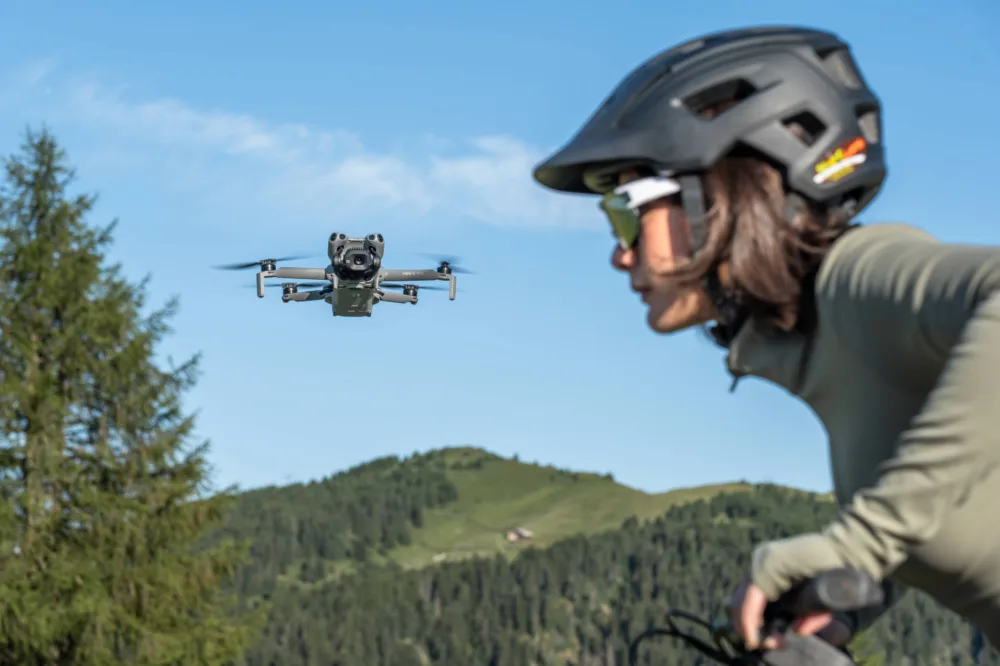 DJI presenta su nuevo dron Mini 5 Pro con sensor de 1 pulgada