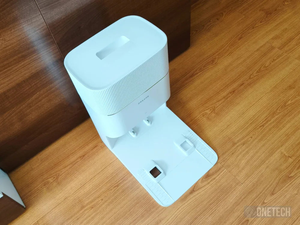 Dreame D20 Pro Plus, un robot aspirador asequible con brazo extensible - Análisis