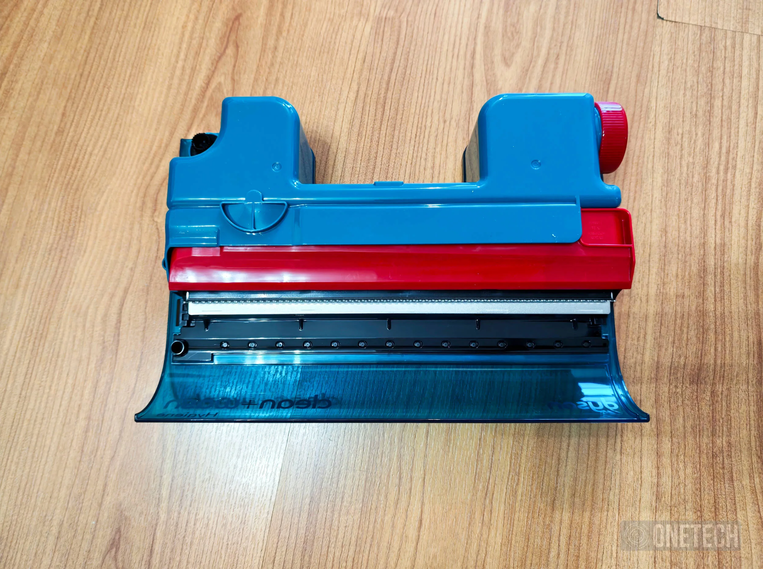 Dyson Clean+Wash Hygiene -  soporte del rodillo