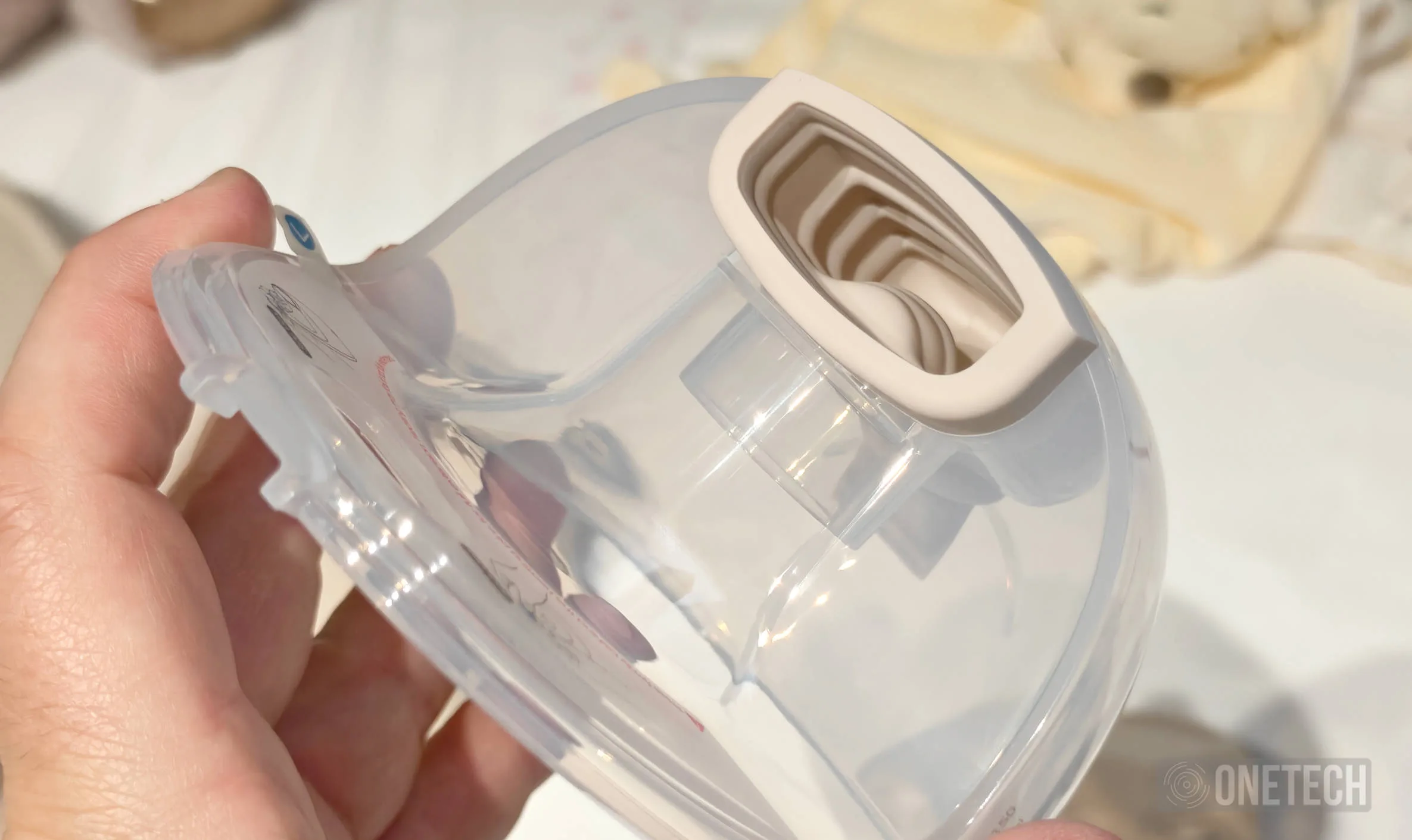 Breast Pump S1 Pro, el sacaleches calefactable inteligente de Eufy - Análisis