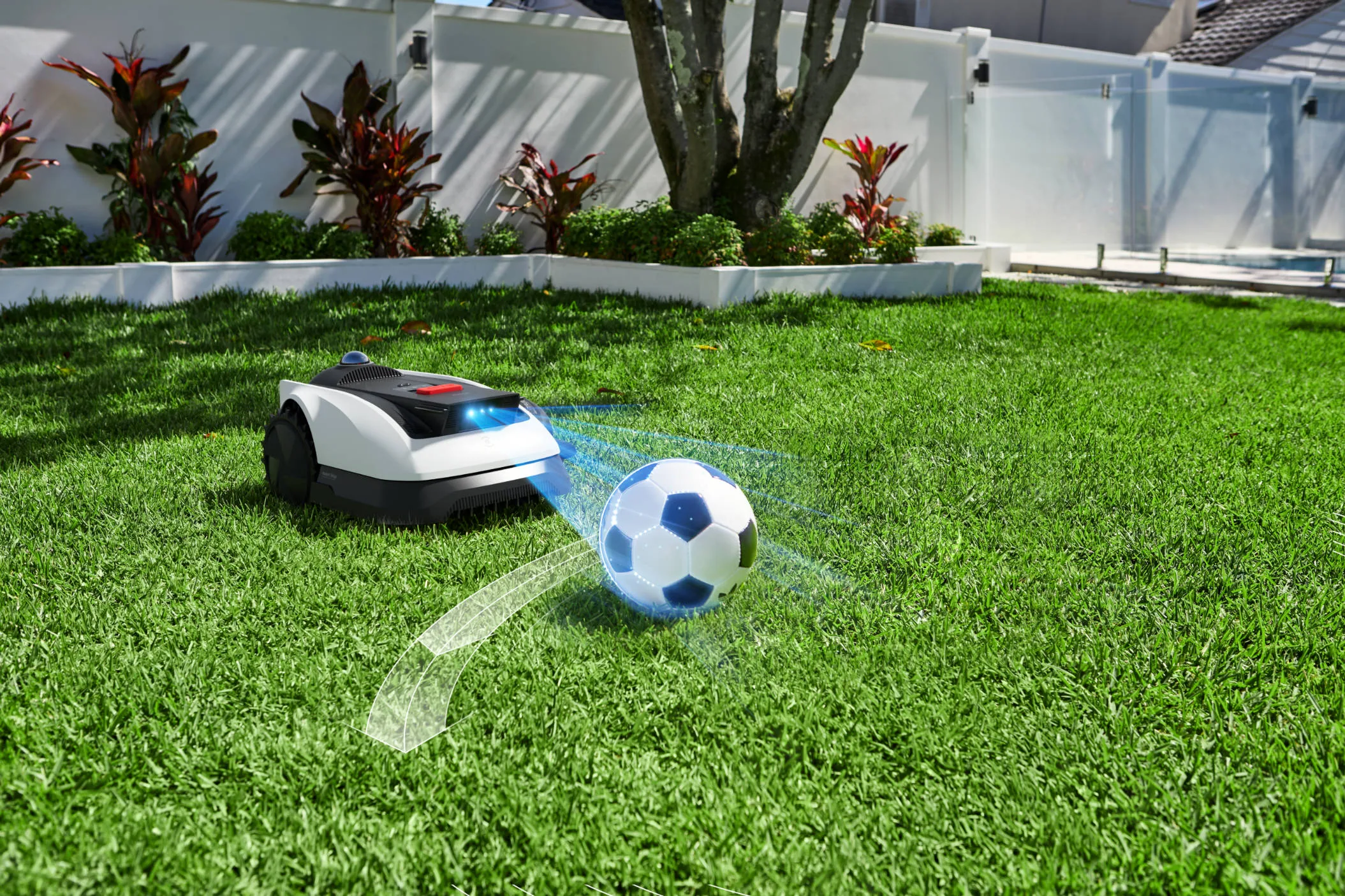 GOAT, la nueva serie de cortacéspedes de ECOVACS se presenta en Barcelona