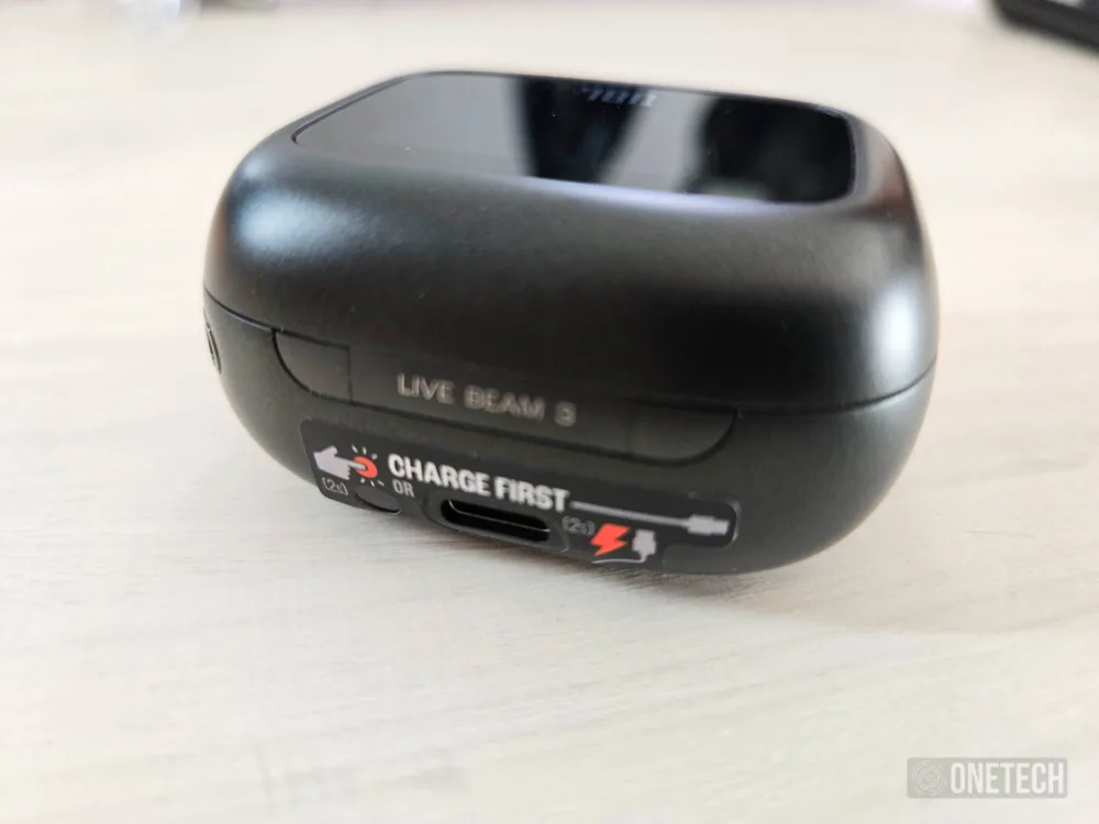 JBL Live Beam 3, cuando el estuche es (casi) tan sorprendente como los auriculares - Análisis