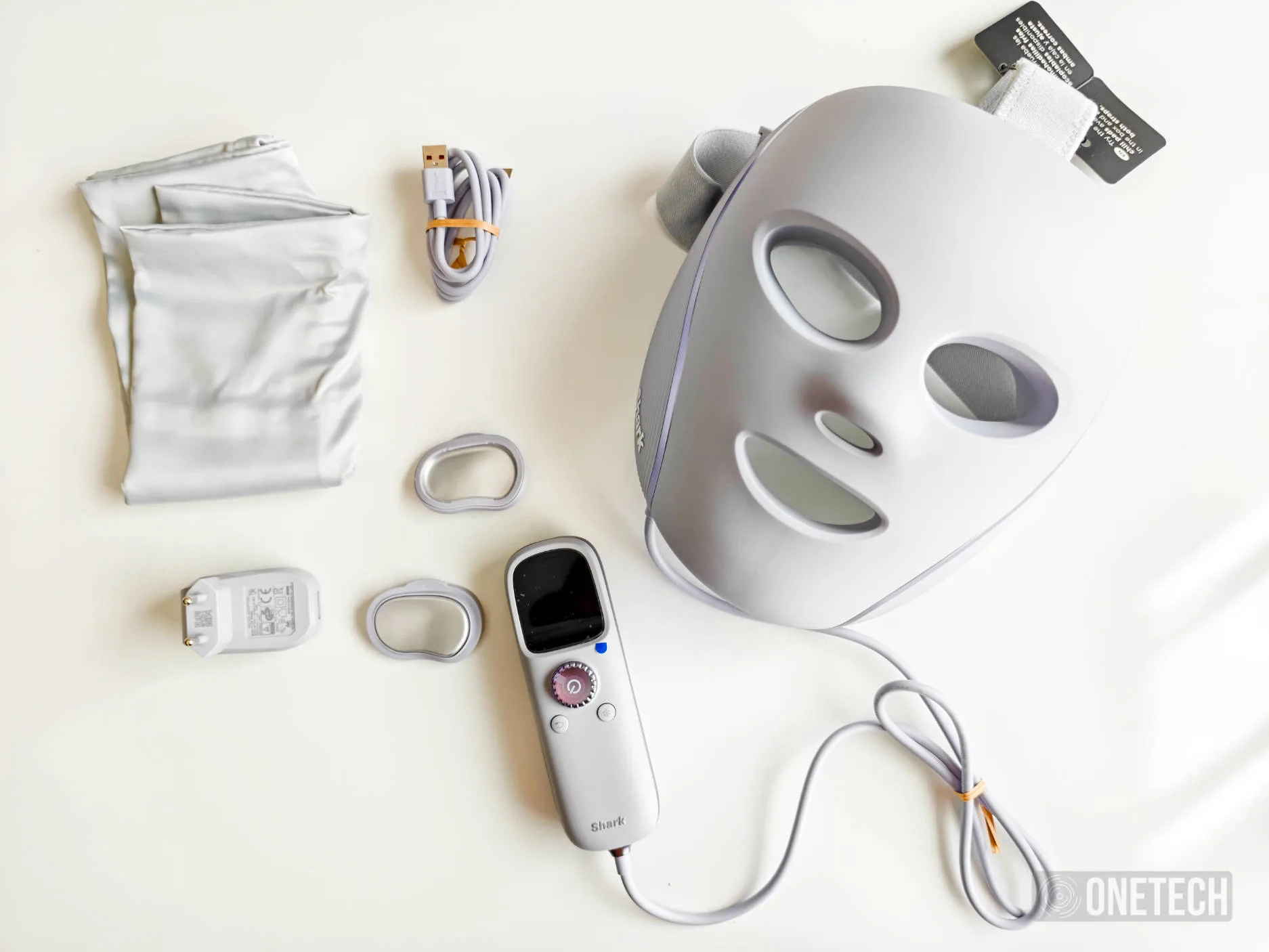 Shark CryoGlow, probamos la máscara LED de fototerapia y tecnología de frío - Análisis