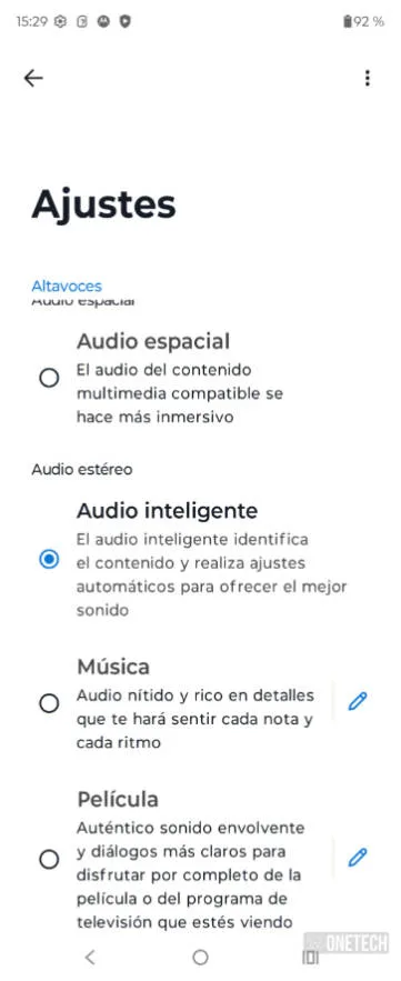 Motorola Razr 60 Ultra, el "tapado" de los smartphones plegables - Análisis