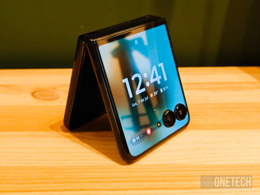 Motorola Razr 60 Ultra, el "tapado" de los smartphones plegables - Análisis