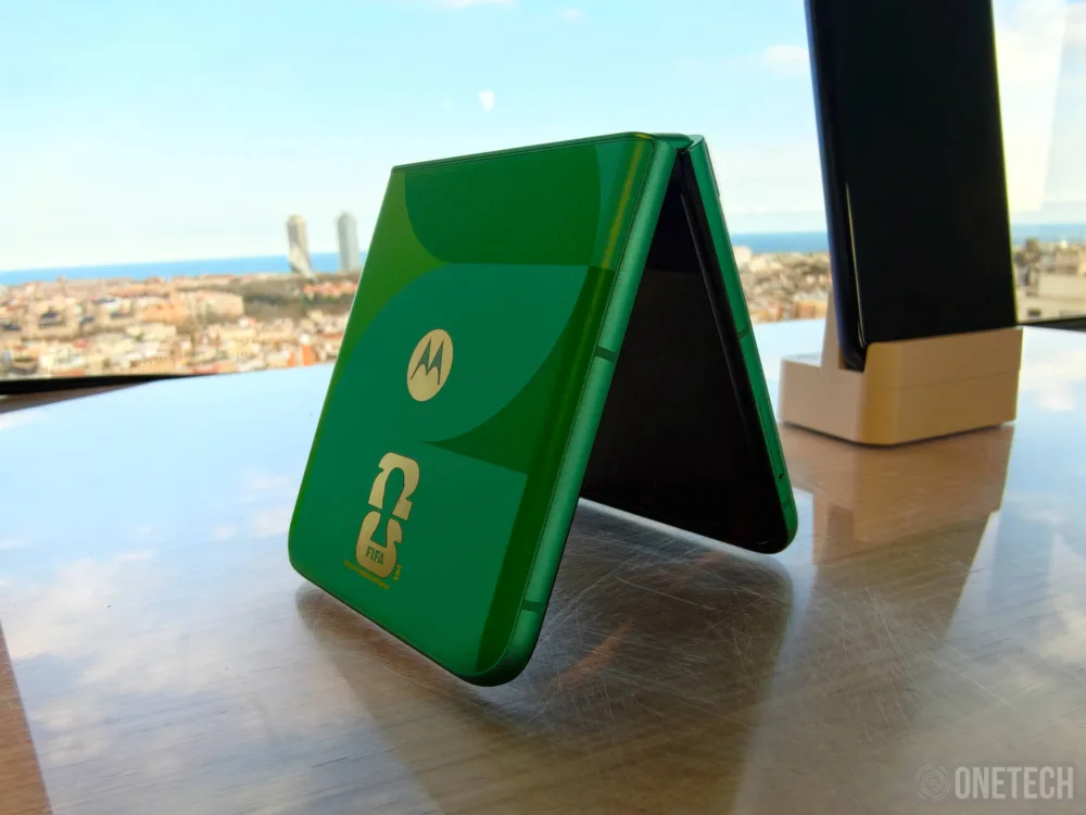 Motorola salta al césped con la FIFA World Cup 26 Collection