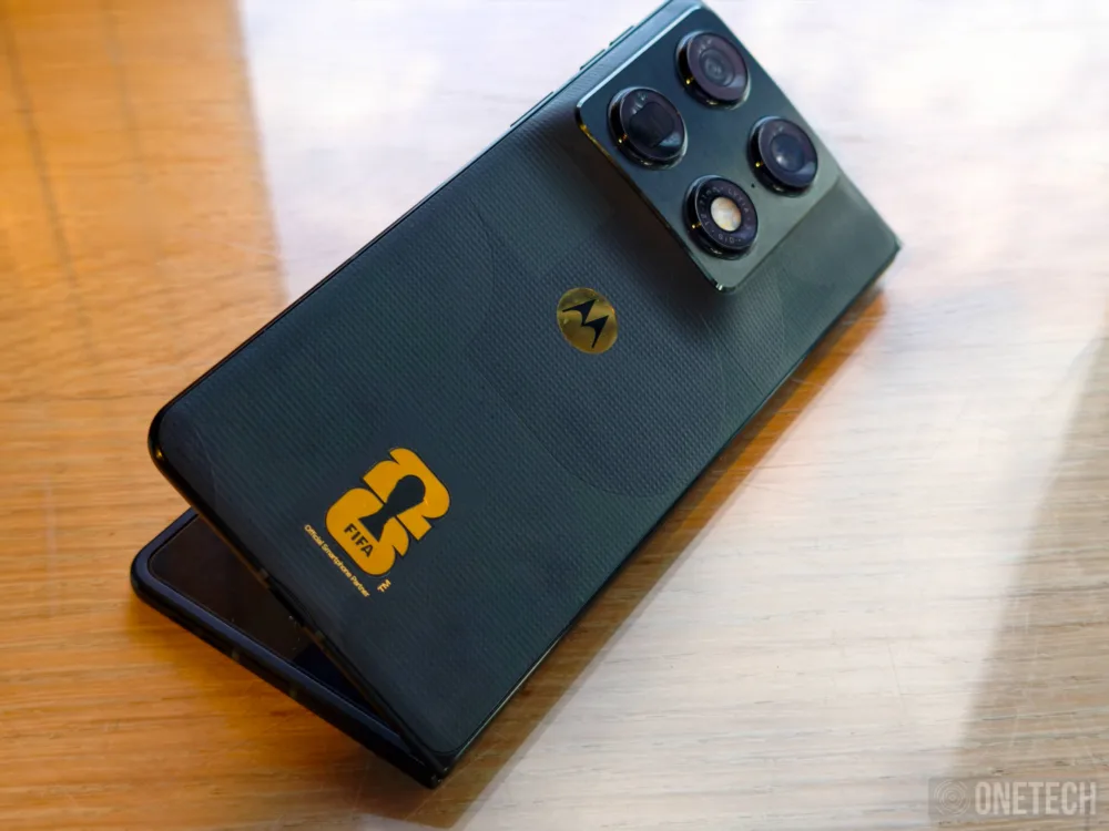 Motorola salta al césped con la FIFA World Cup 26 Collection