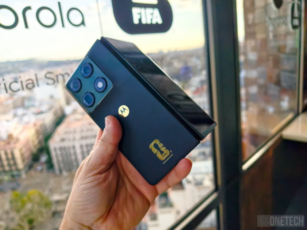 Motorola salta al césped con la FIFA World Cup 26 Collection