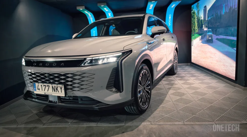 OMODA 9 SHS, una semana con un SUV de 537 CV con etiqueta CERO - Análisis