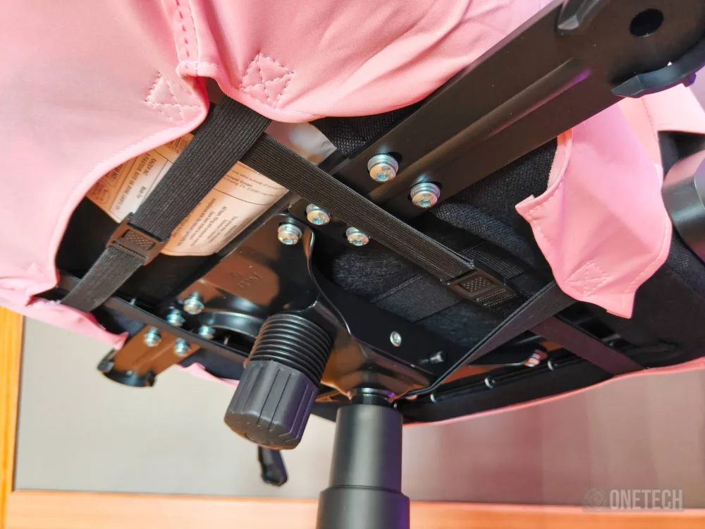 Razer Gaming Chair Sleeves Quartz, la funda que tu silla Iskur merece - Análisis Razer Gaming Chair Sleeves Quartz, la funda que tu silla Iskur merece - Análisis