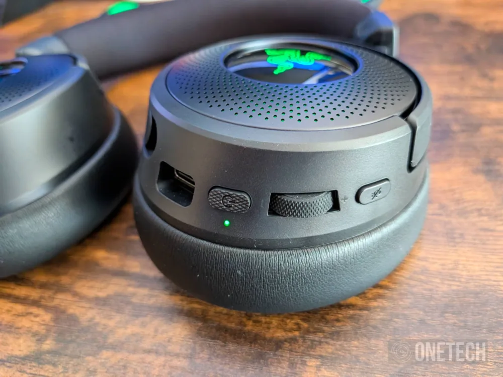 Razer Kraken Kitty V3 Pro, mucho más que solo “orejitas de colores” - Análisis
