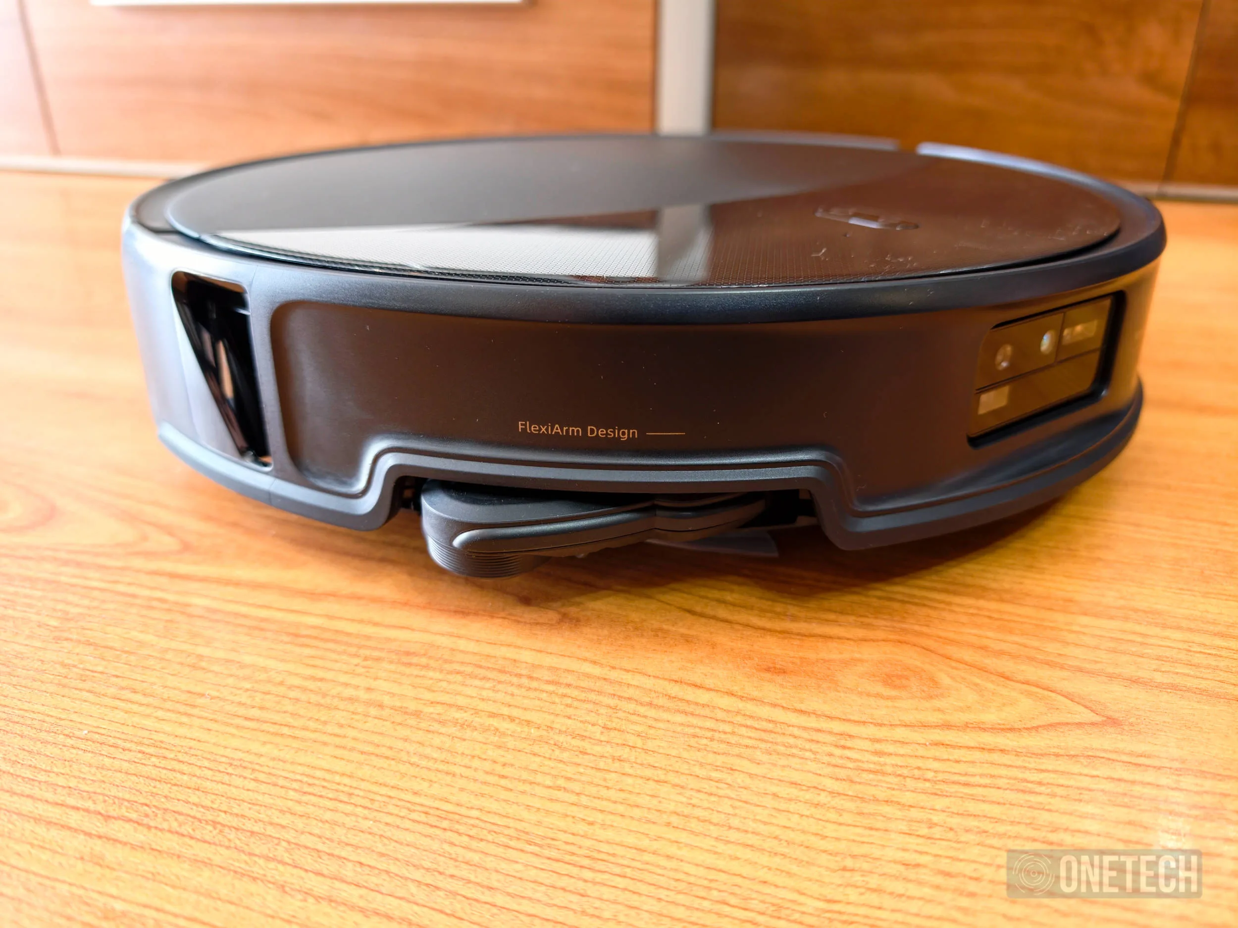 Roborock Saros 20, el robot aspirador que, literalmente, se salta cualquier umbral - Análisis Roborock Saros 20, el robot aspirador que, literalmente, se salta cualquier umbral - Análisis